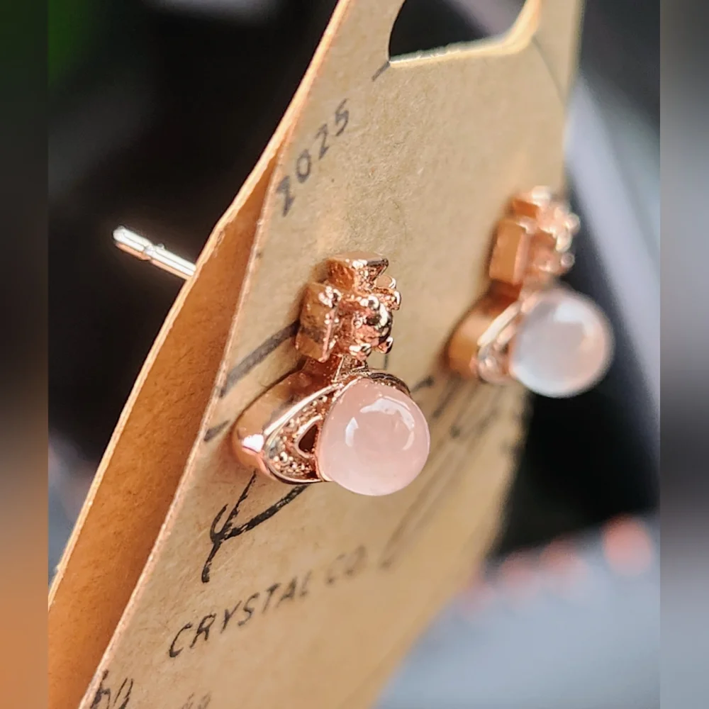 Rose Quartz, 925 Sterling Silver Stud Earrings. Gold Plated Crystal Jewlery - Picture 3 of 5
